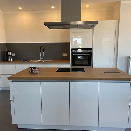 בית נופש Sundowner Fh6 *